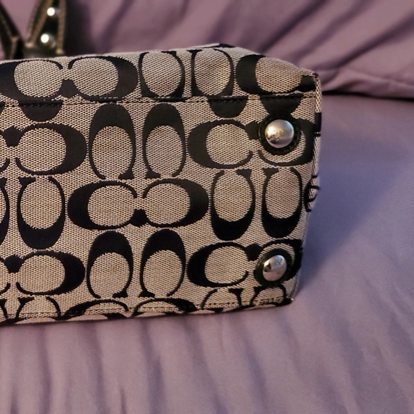 Authentic Coach bag - Picture 5 of 5